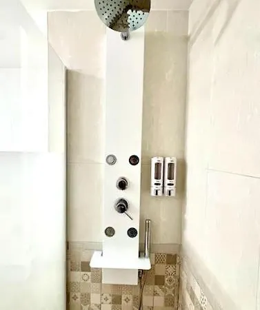 Piso Riazor 4 Apartment *