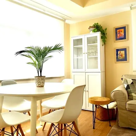 Piso Riazor 4 Apartment